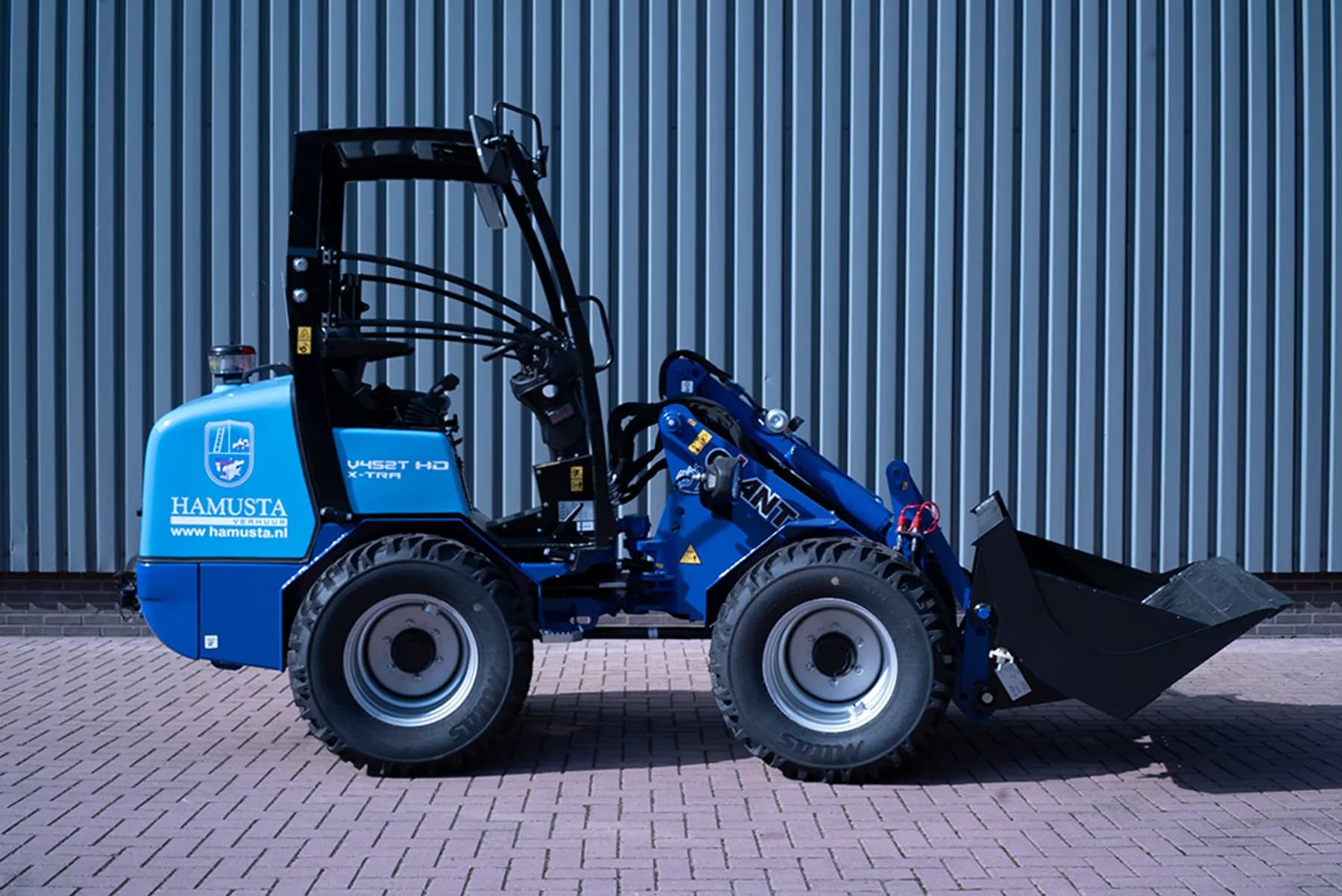 Kniklader Giant V452T X-tra HD 28km/uur