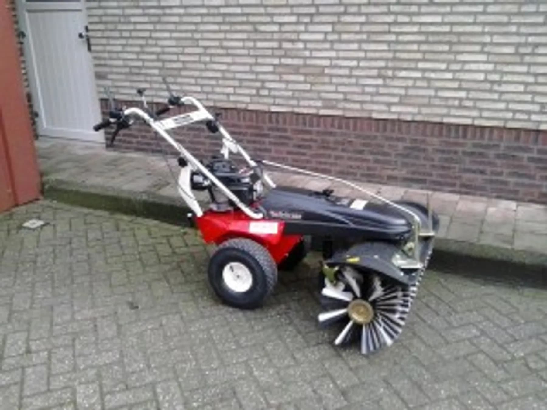 Rolbezem/veegmachine