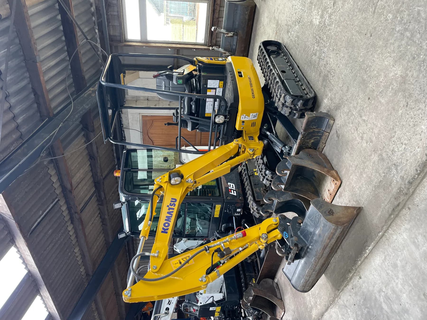 Komatsu PC16 canopy
