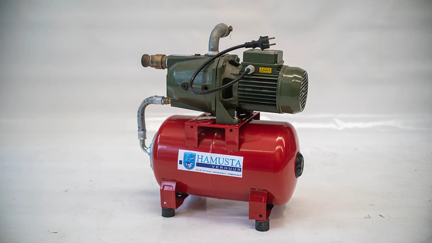 Hydrofoorpomp ¾”aansluiting capaciteit 4m³/uur 220 volt