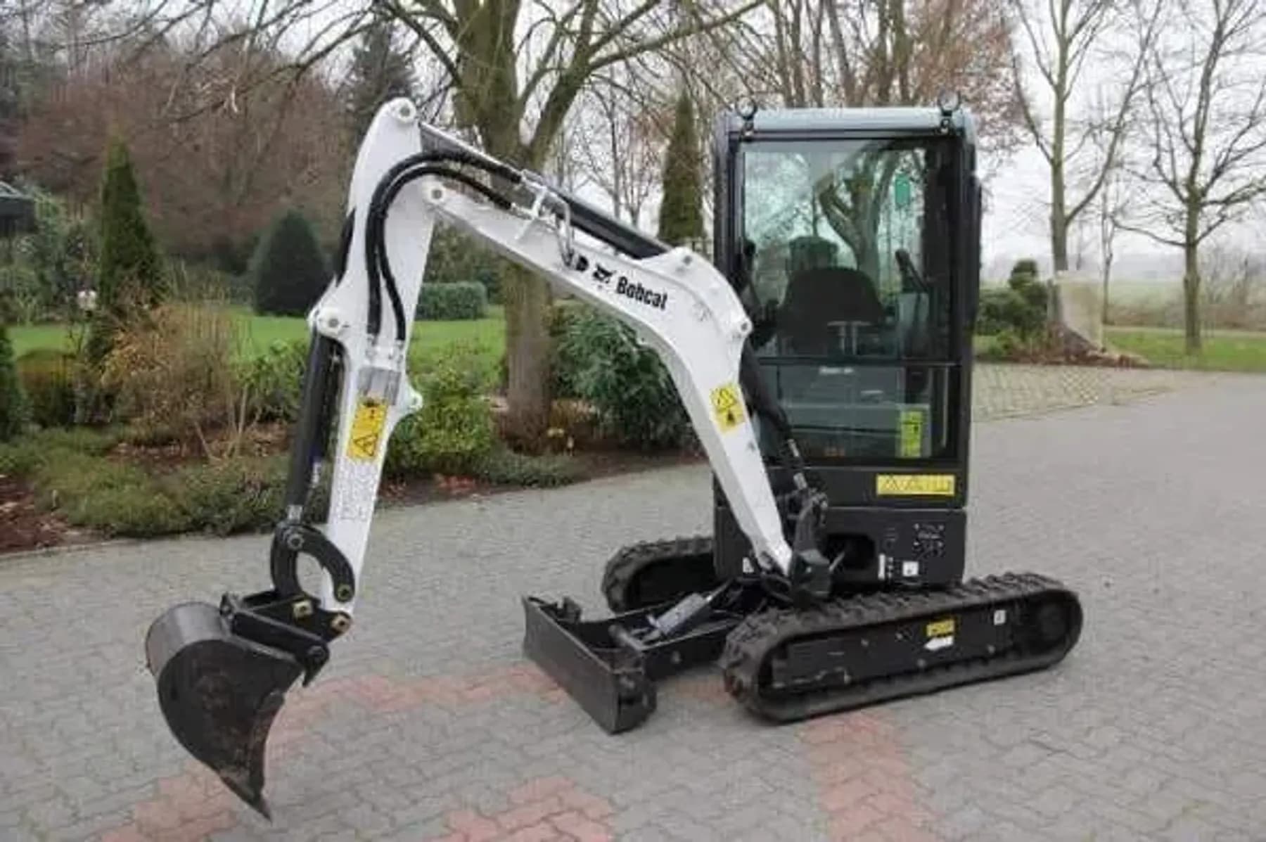 Minigraver huren - Bobcat E20