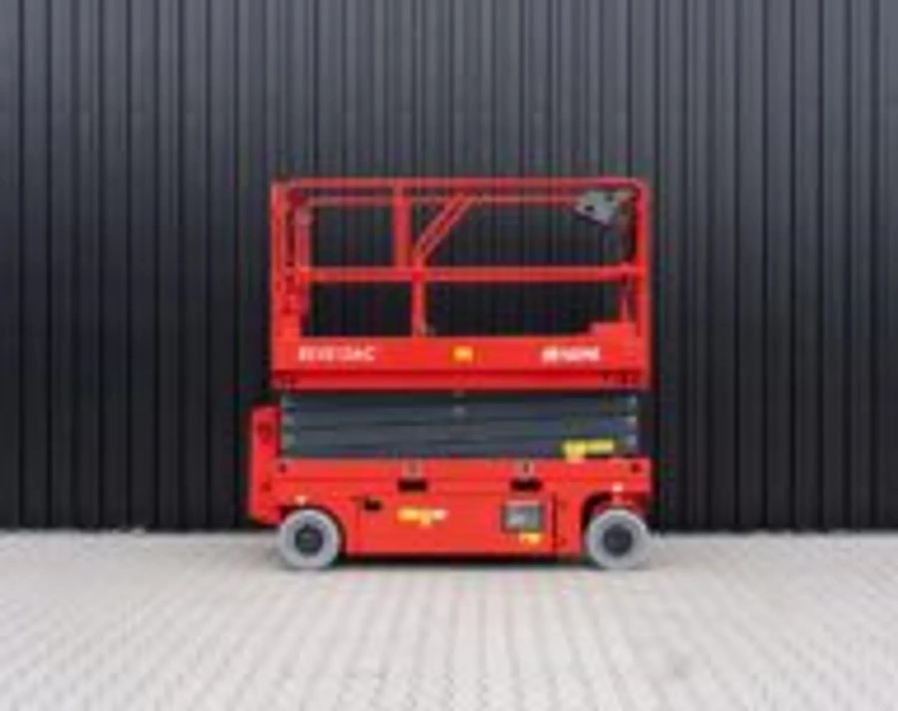 Schaarhoogwerker accu 10 meter breed